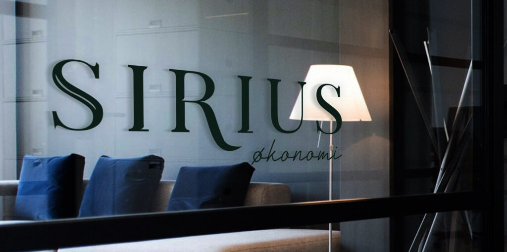 Sirius Økonomi Logo på glass